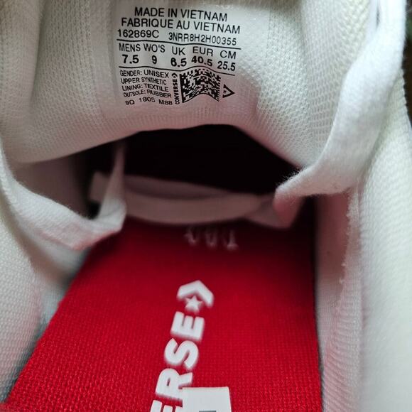 Converse - Picture 5 of 5